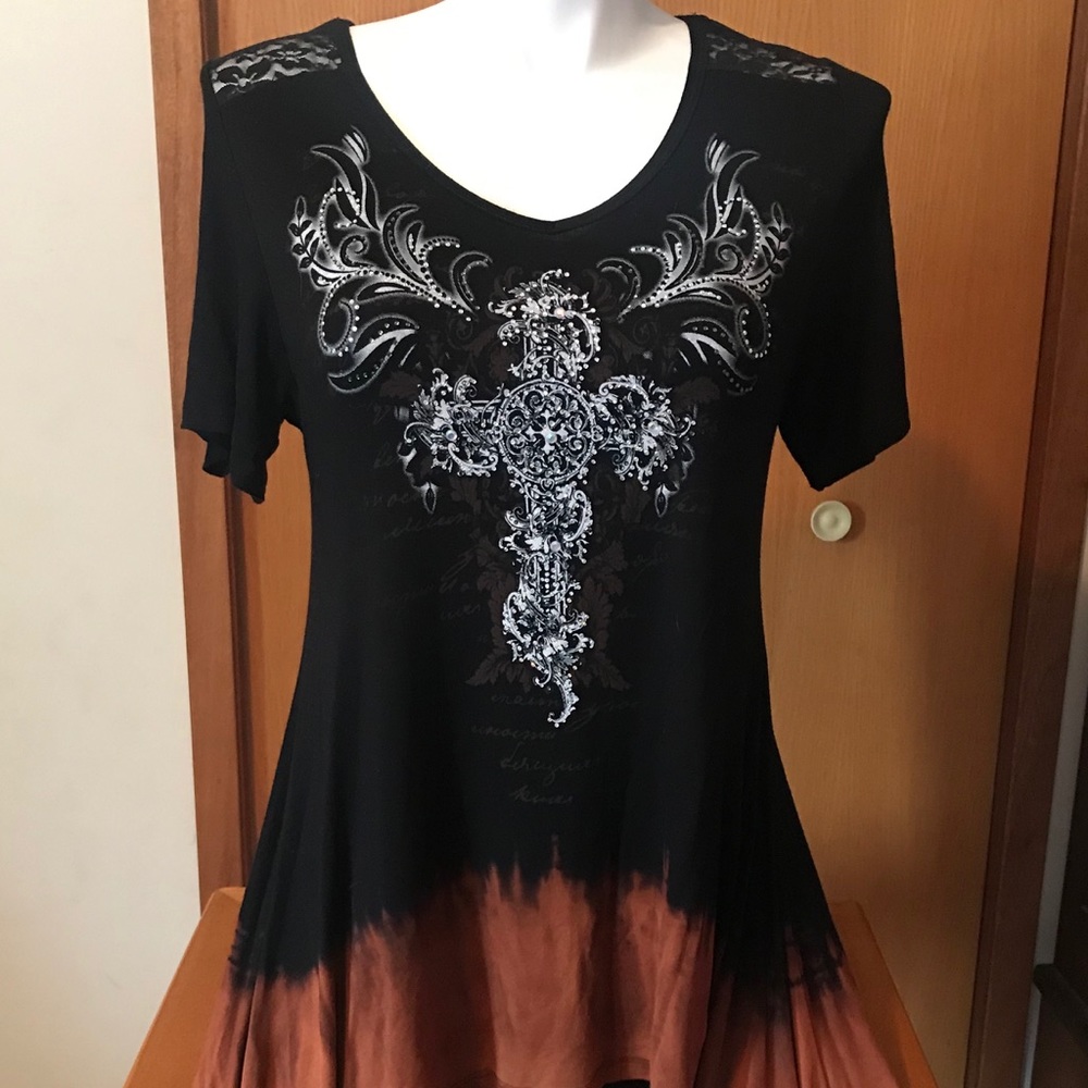 SOLD Unique western long shirt with cross